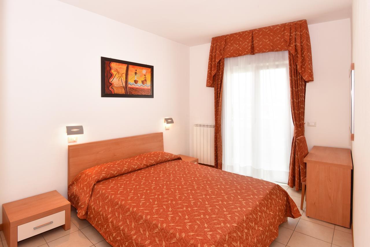 Hotel Villa Olga Caorle Extérieur photo
