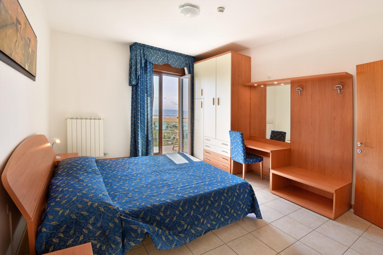 Hotel Villa Olga Caorle Extérieur photo